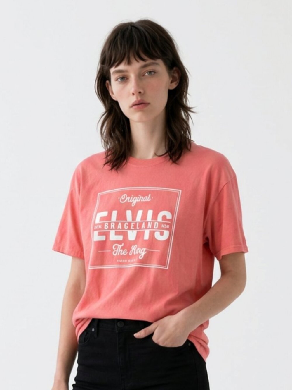 Graceland Elvis The King Women's XL Short Sleeve Pink T-Shirt